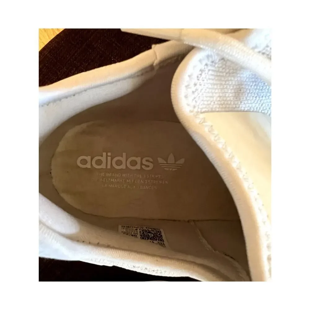 adidas NMD R1 Lace Up Sneakers Triple White GZ9259, Men's size 11.5